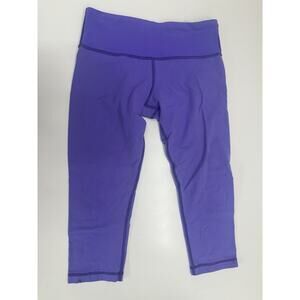 Lululemon Womens Capri Leggings Size 6 Purple Chevron Cropped